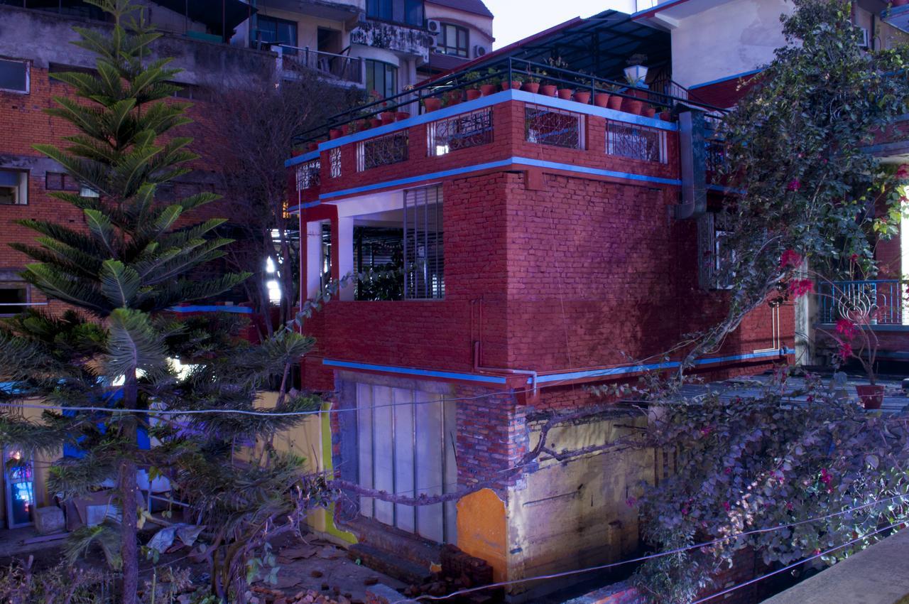 Hostel Milarepa Kathmandu Exterior foto