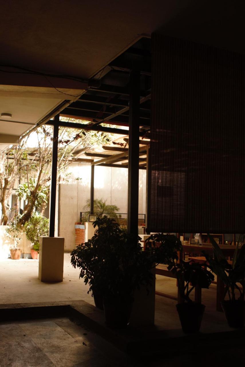 Hostel Milarepa Kathmandu Exterior foto