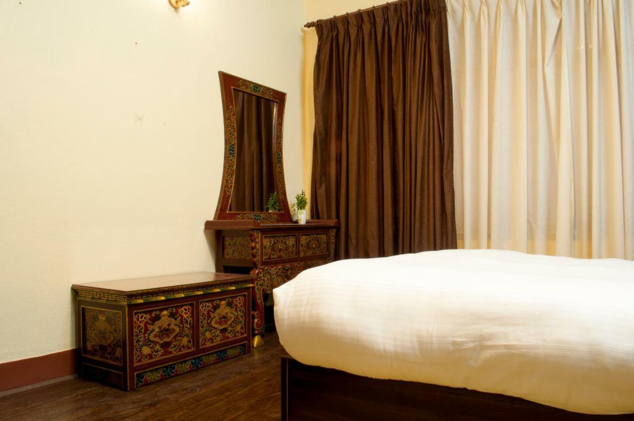 Hostel Milarepa Kathmandu Exterior foto